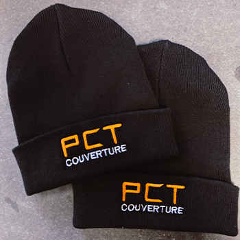 Bonnet personnalisé en broderie pour PCT Couverture