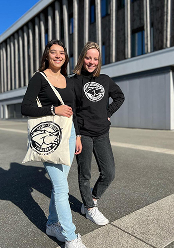 Totebags et sweats personnalisés pour les Licornes